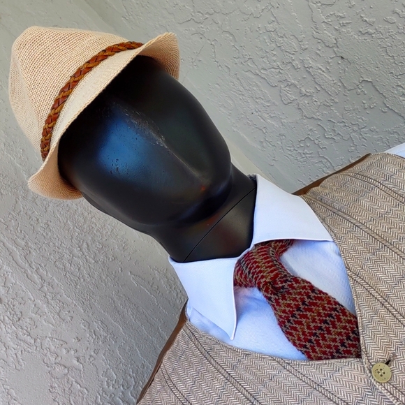 BOGARI STUDIO MEN'S (5) BUTTON LUXURY BEST VEST 🦺 - Picture 4 of 17